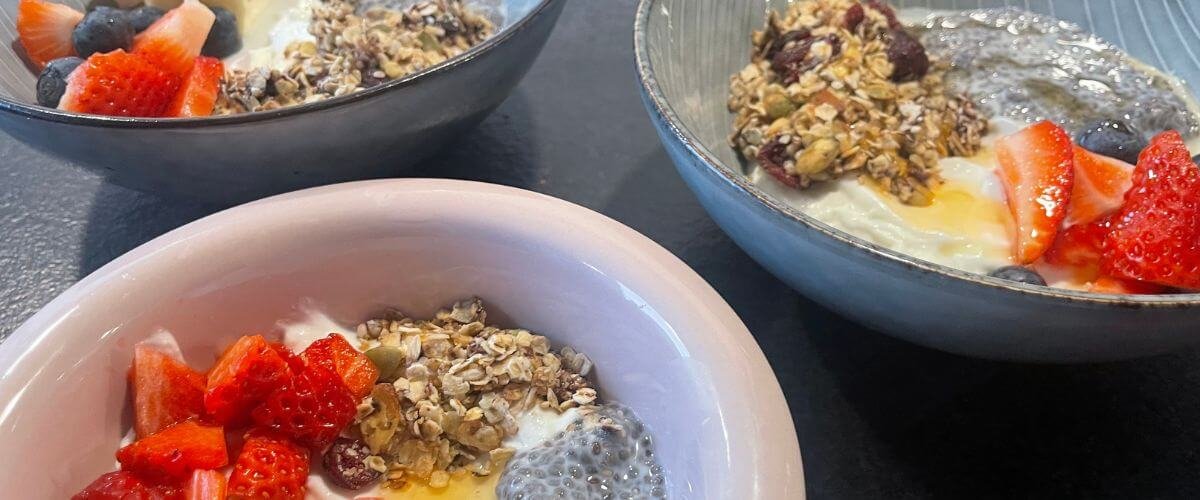 toppings til græsk yoghurt